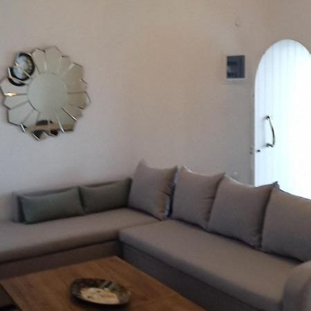 Appartement Beautiful House In Front Of The Sea à Gazi Extérieur photo